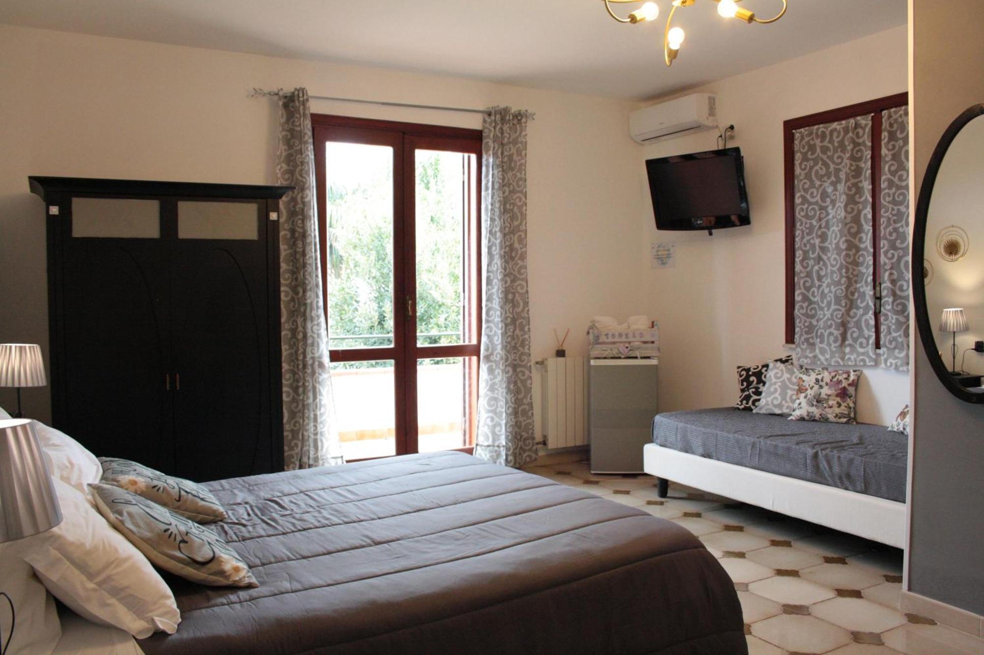 Oasi Del Gabbiano Bed & Breakfast Syracuse Exterior photo
